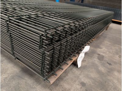 Dubbelstaafmat Light | Maas 50 x 200 mm | Breedte 2008 mm | Hoogte 2030 mm | RAL6009