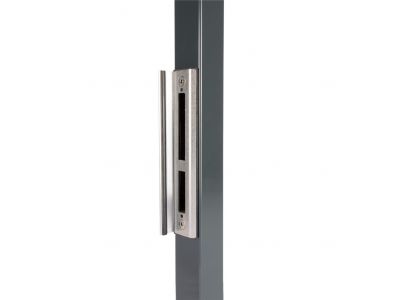 Locinox | Hybrid keep for insert locks
